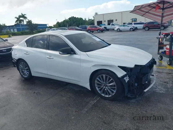2019 Infiniti Q50 Luxe