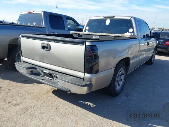 2000 Chevrolet Silverado 1500 LS