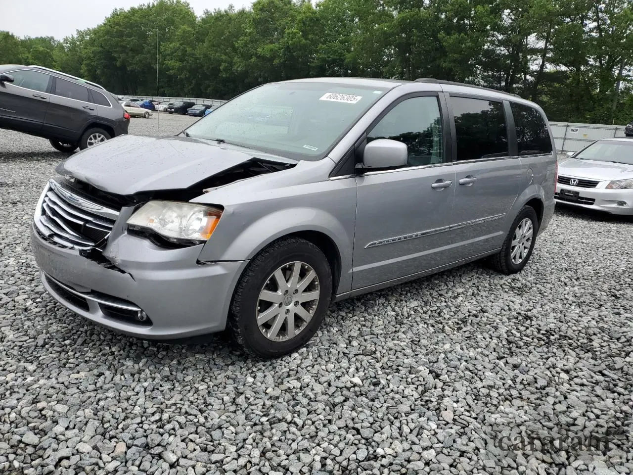 2013 Chrysler Town & Country Touring