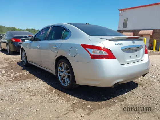 2010 Nissan Maxima SV