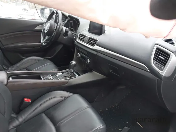 2018 Mazda 3 Touring
