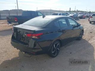 2025 Nissan Versa SR
