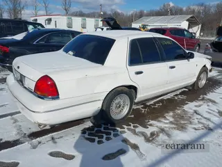1999 Ford Crown Victoria LX