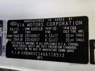 2016 Kia Sedona L