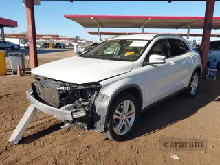 2015 Mercedes-Benz GLA 250