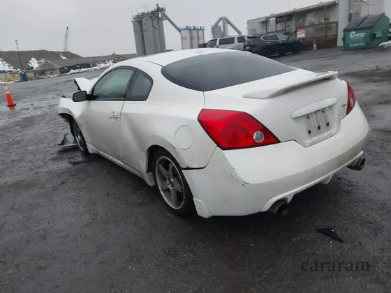 2010 Nissan Altima SR