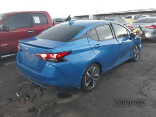 2024 Nissan Versa SR