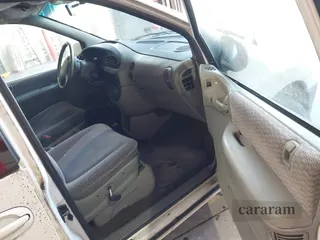 1999 Dodge Caravan SE