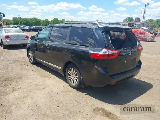 2015 Toyota Sienna XLE Premium