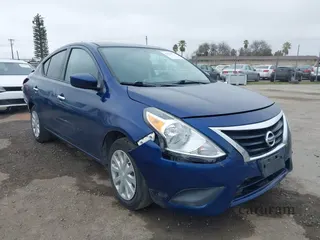 2018 Nissan Versa SV