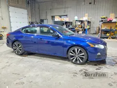 2019 Nissan Altima SR