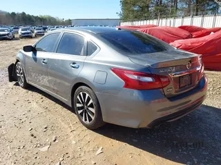 2018 Nissan Altima SV
