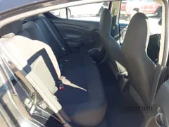 2015 Nissan Versa SL