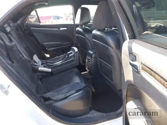 2014 Chrysler 300 C