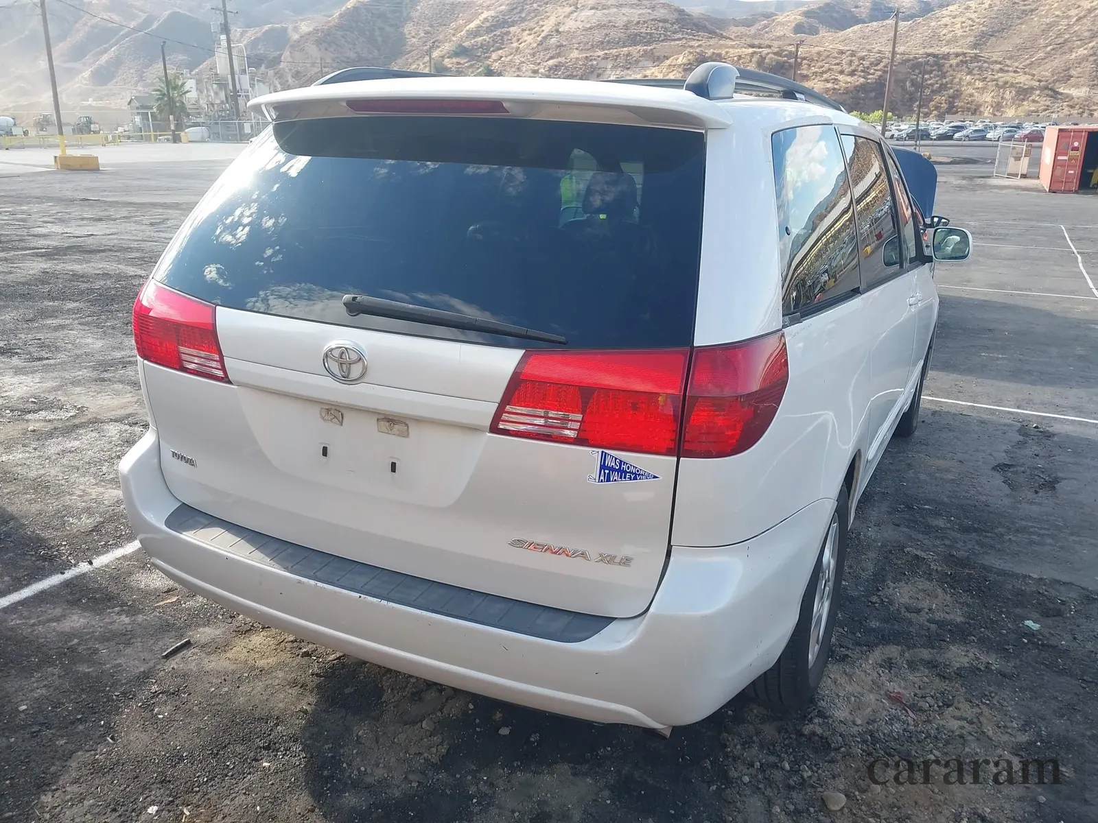 2004 Toyota Sienna XLE