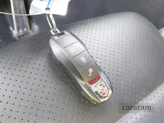 2010 Porsche Panamera Turbo