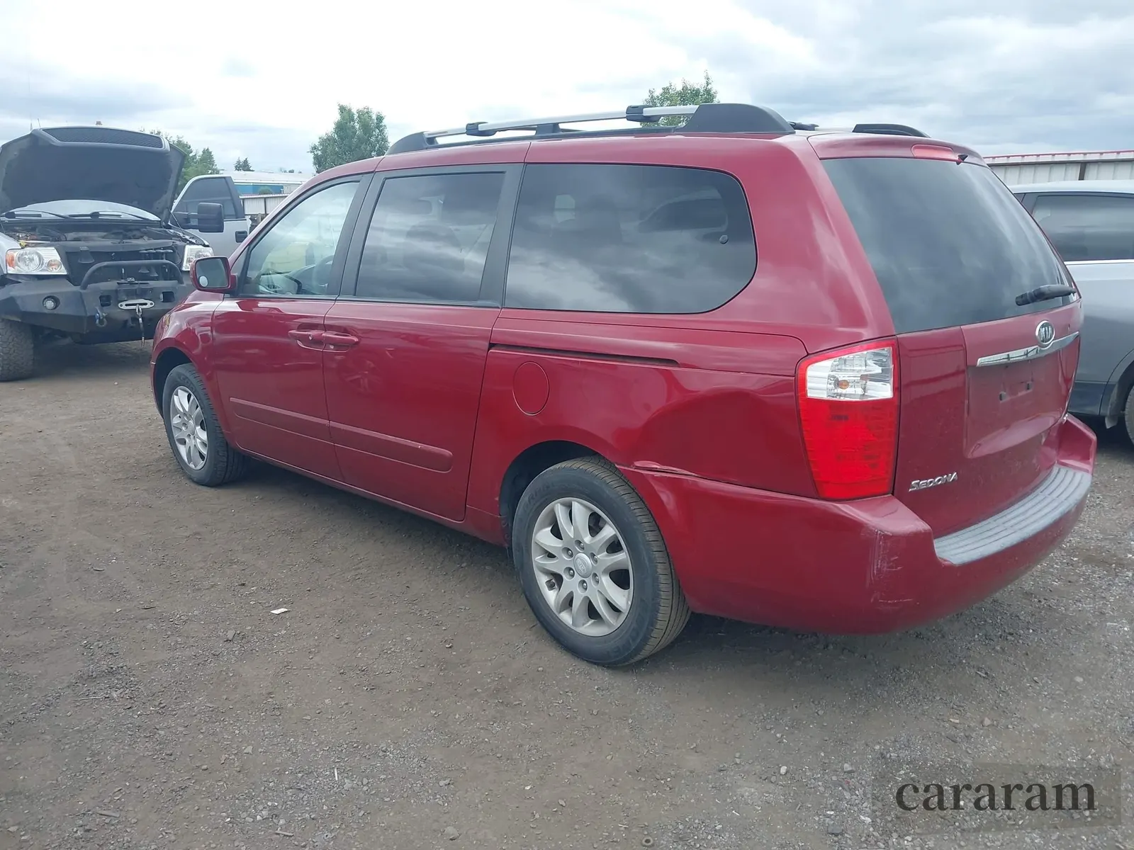 2006 Kia Sedona LX