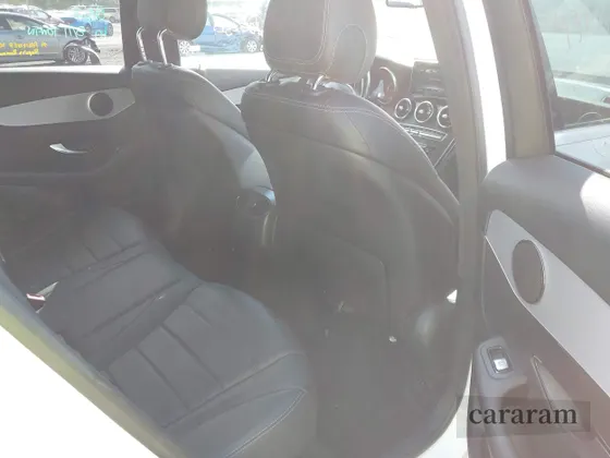 2019 Mercedes-Benz GLC 300