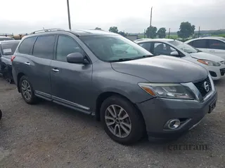 2015 Nissan Pathfinder SL