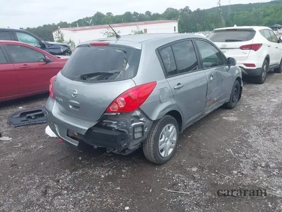 2011 Nissan Versa S