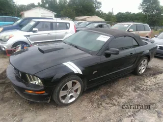2007 Ford Mustang GT Deluxe