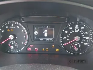 2016 Kia Sorento L