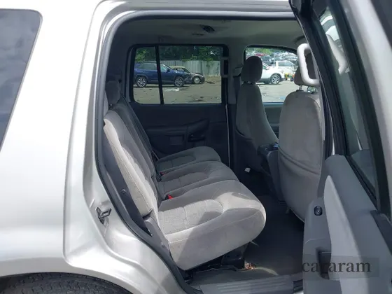 2005 Ford Explorer XLT