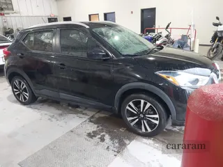 2019 Nissan Kicks S