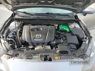 2016 Mazda 3 i Sport
