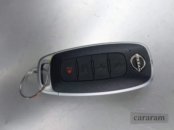 2024 Nissan Versa SR