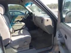 2000 Chevrolet Silverado 1500 LS