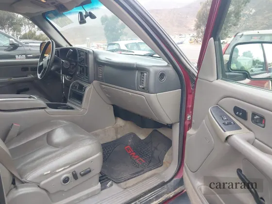 2004 GMC Yukon SLE