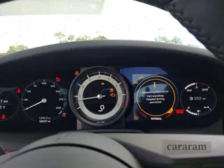 2023 Porsche 911 Carrera