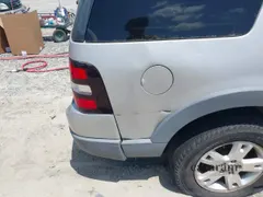 2006 Ford Explorer XLT