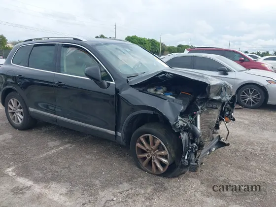 2014 Volkswagen Touareg Lux