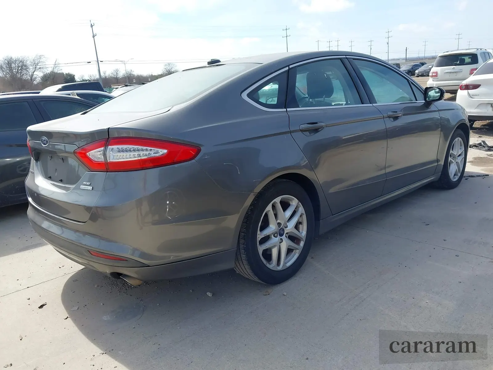 2014 Ford Fusion SE