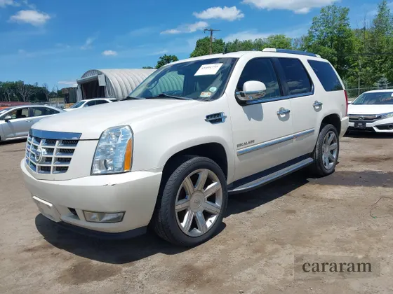 2010 Cadillac Escalade Luxury