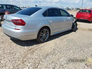 2017 Volkswagen Passat R-Line