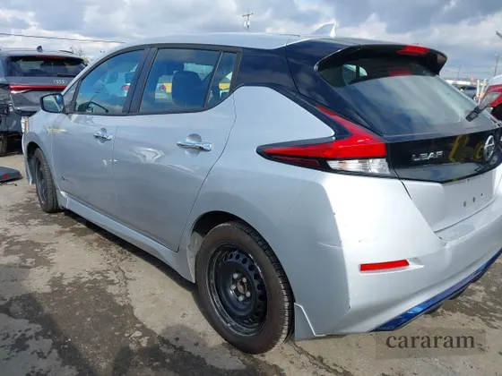 2018 Nissan LEAF S