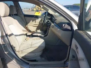 2005 Mazda 3 i