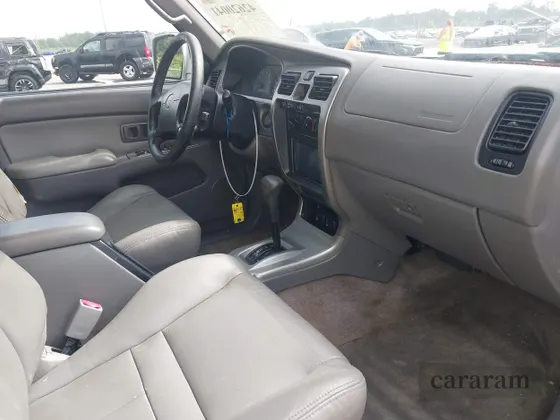 2001 Toyota 4Runner SR5