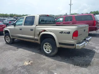 2004 Dodge Dakota SLT