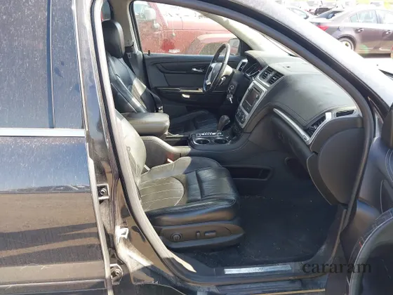 2013 GMC Acadia SLT