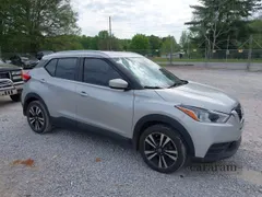2019 Nissan Kicks SR