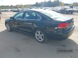 2014 Volkswagen Passat SE