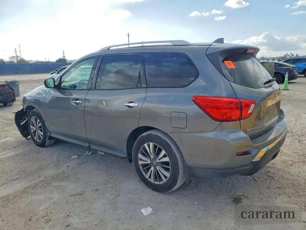2020 Nissan Pathfinder S