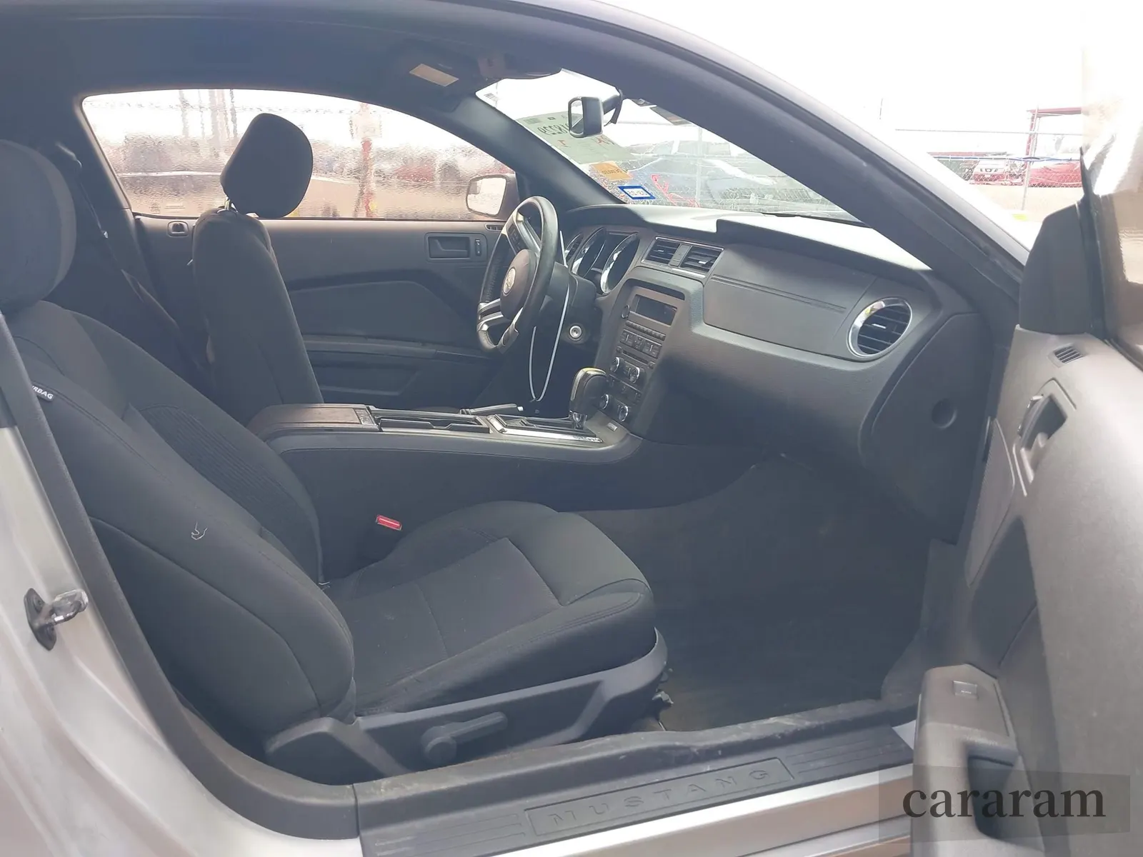 2014 Ford Mustang V6
