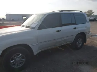 2000 Lexus LX 470