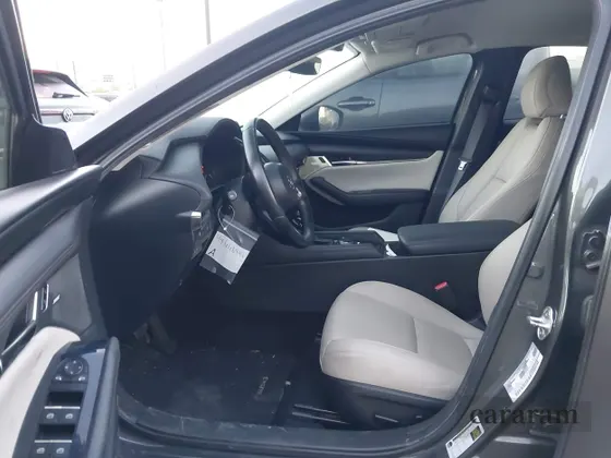 2019 Mazda 3 Preferred