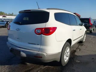 2011 Chevrolet Traverse LS